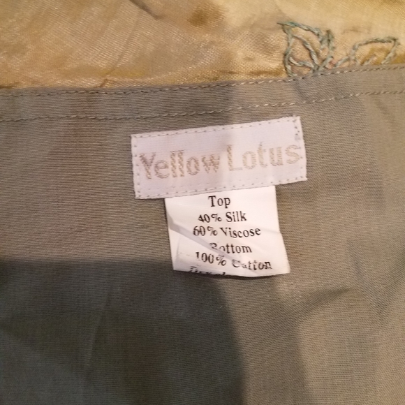 Wrap skirt - Picture 2 of 3